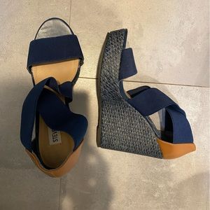 Steve Madden wedges (Navy Blue)